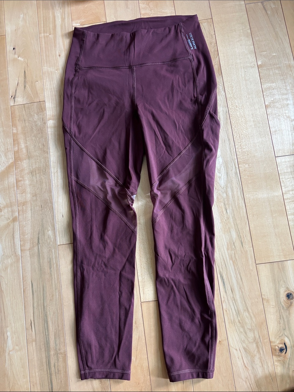 Maroon Leggings with Side Pocket